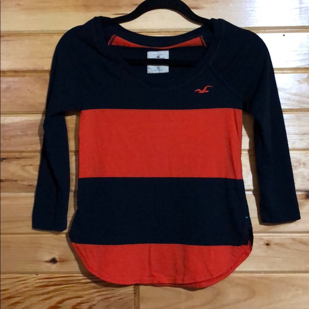 Hollister tee